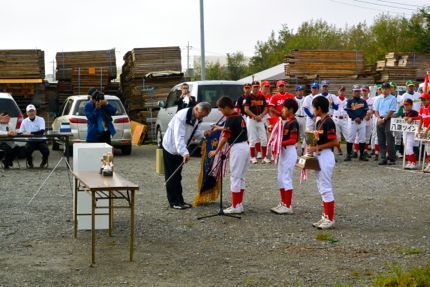 少年野球 優勝旗返還.jpg
