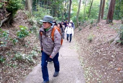 歩く.jpg