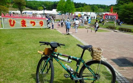 火祭り 自転車.jpg