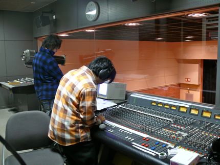 MF2011ブース.jpg