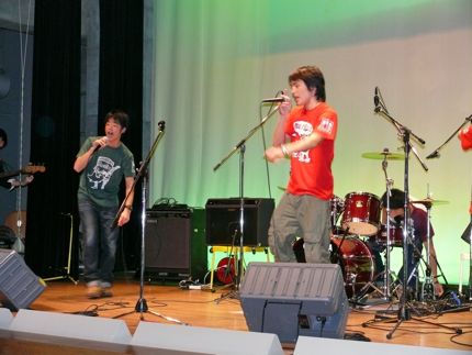 MF2011ラップ.jpg