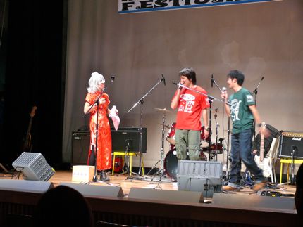 MF2011抽選会.jpg